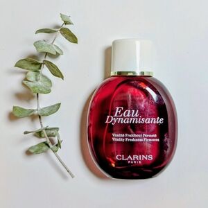 Clarins Eau Dynamisante Treatment Fragrance Spray, 1 Oz, Travel Size.